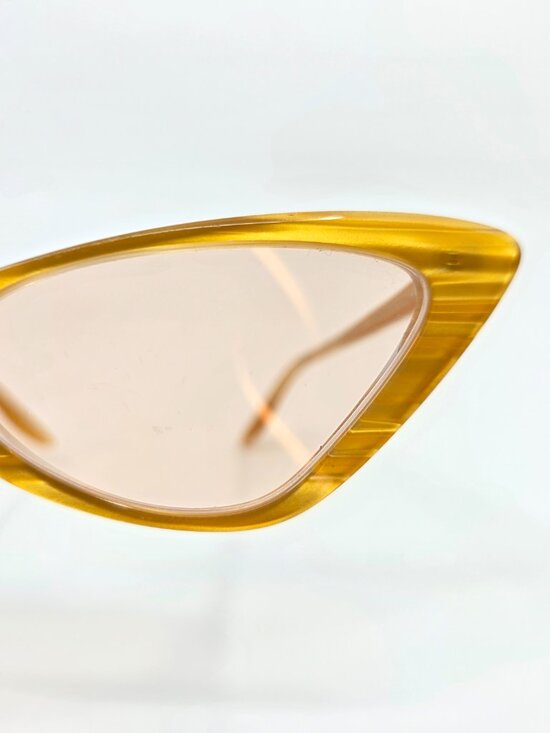 Gucci Yellow Cat Eye Sunglasses Pink Lenses Size 61MM×16MM×145MM MSRP $595 main image 10